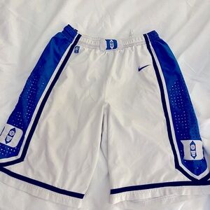 DUKE NIKE SHORTS Basketball Size Medium